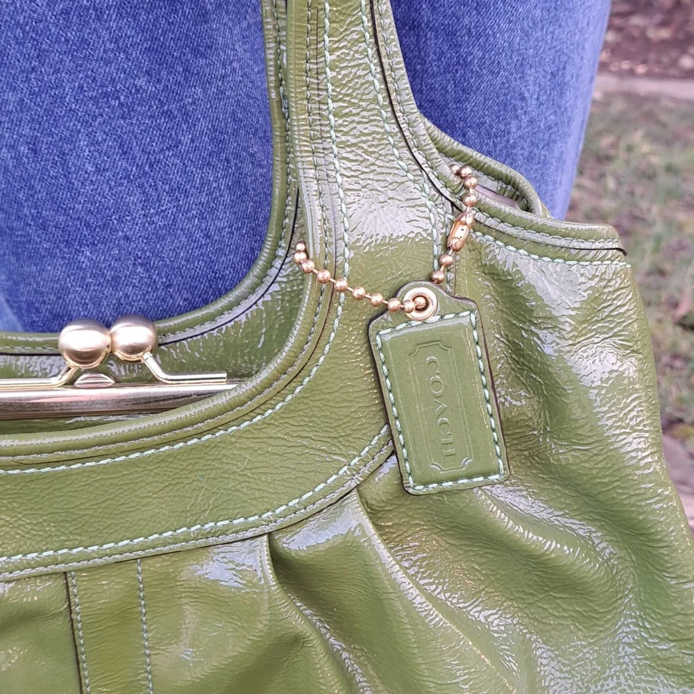 Coach Ergo Pleated Framed Satchel-Style No. 12520 Released About 2008โ๏ธ๐๐๐๐ - Picture 5 of 16